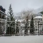 아파트 Flat With Parking And Balcony In Centre
